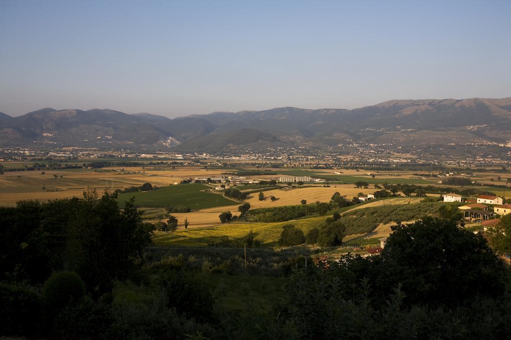 Agriturismo Il Girasole Montefalco Extérieur photo
